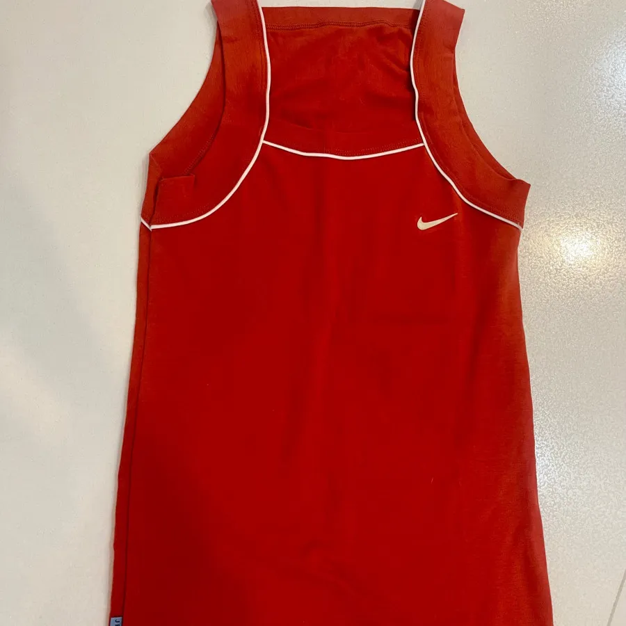 رکابی نایکی