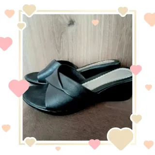 دمپایی رو فرشی