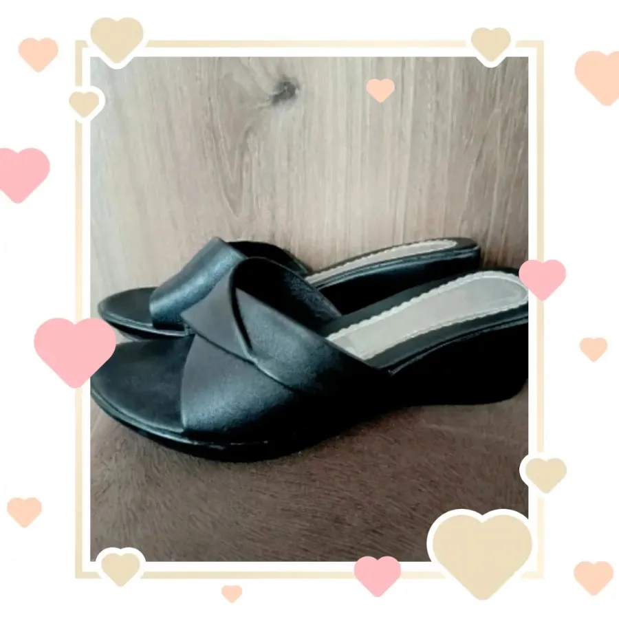 دمپایی رو فرشی