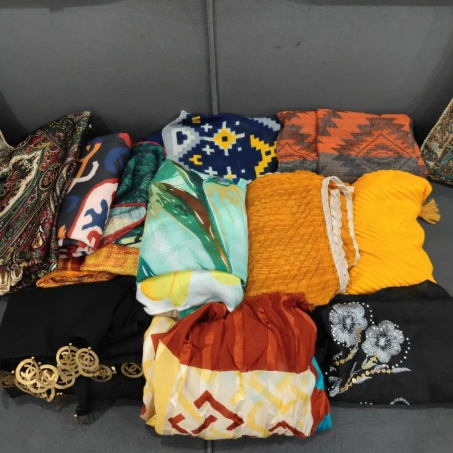 شال و روسری کم کارکرد