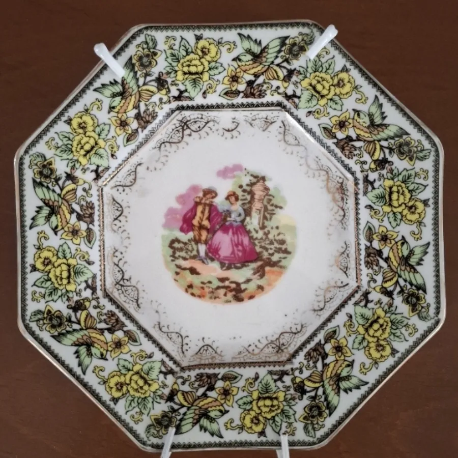 دیوارکوب ژاپنی