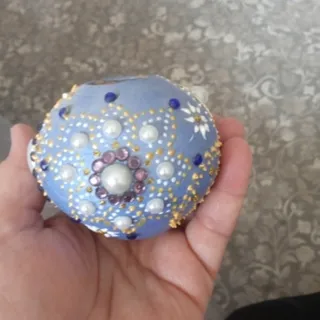 گلدان نگین ونقطه کوبی شده