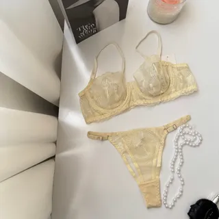 ست سوتین و شورت زرد