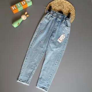 شلوار جین دخترونه