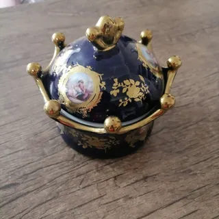 شکلات خوری لیلی و مجنون