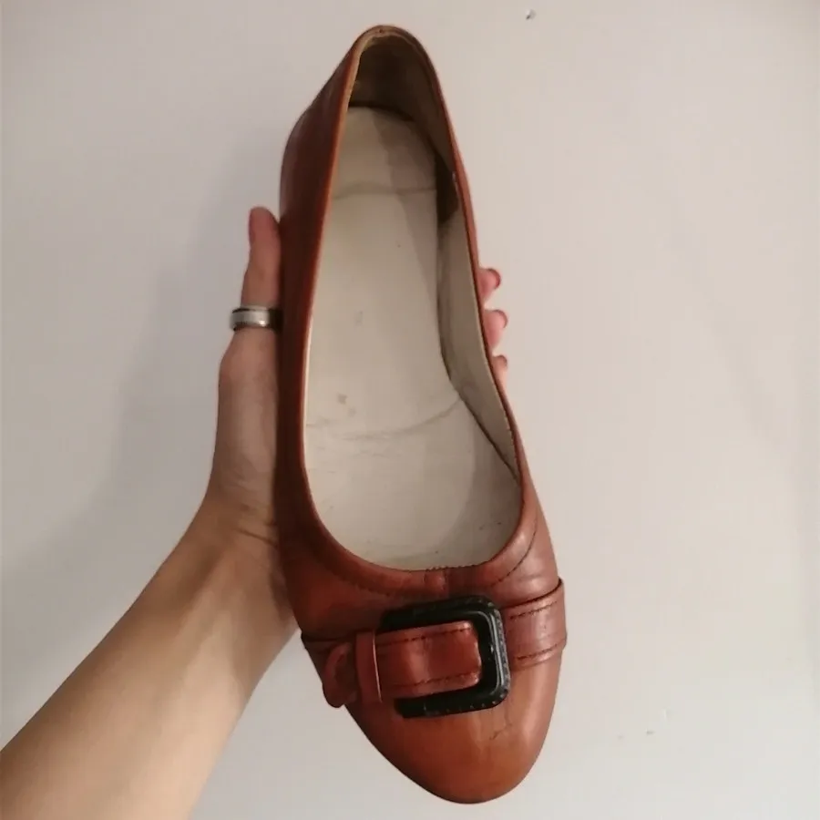 کفش چرم تخت و کژوال