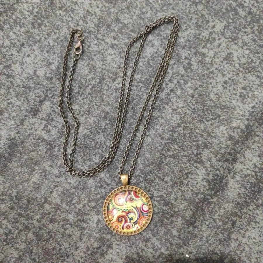 گردنبند و پلاک