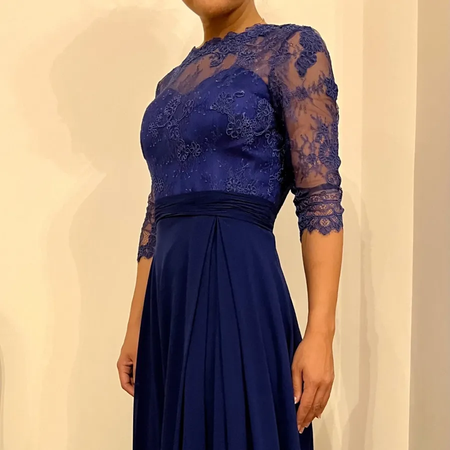 لباس مجلسی دانتل و حریر