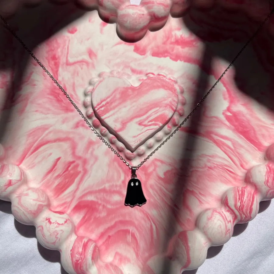 گردنبند روح مشکی