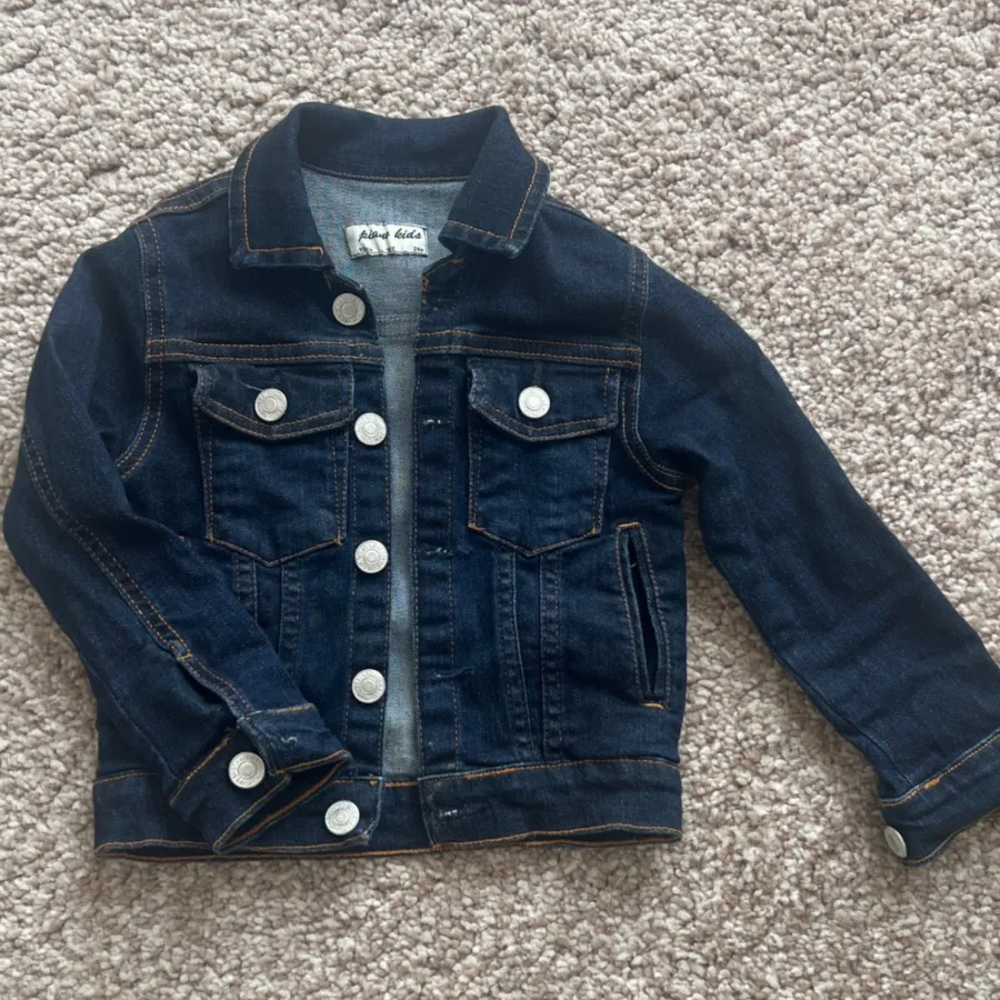 کت جین بچگونه