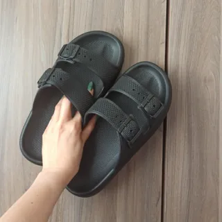 دمپایی اسپرت