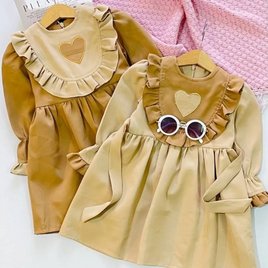 پیراهن بچگانه