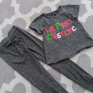 تیشرت شلوار