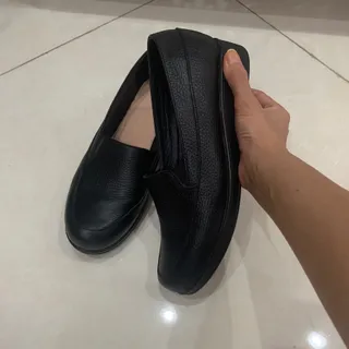 کفش زنانه طبی