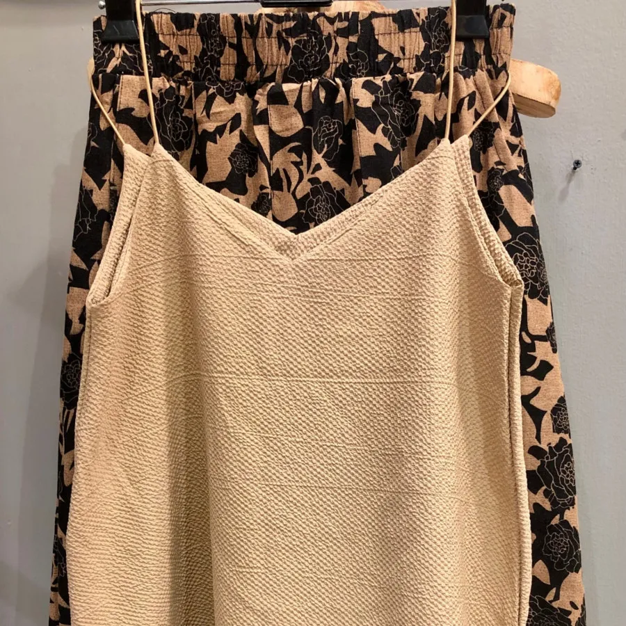 ست تاپ و دامن