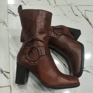 نیم بوت زنانه