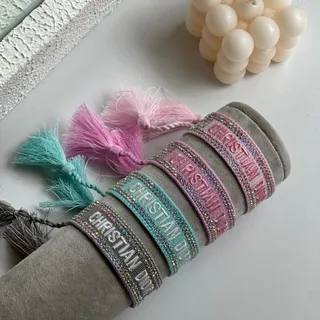 دستبند دیور