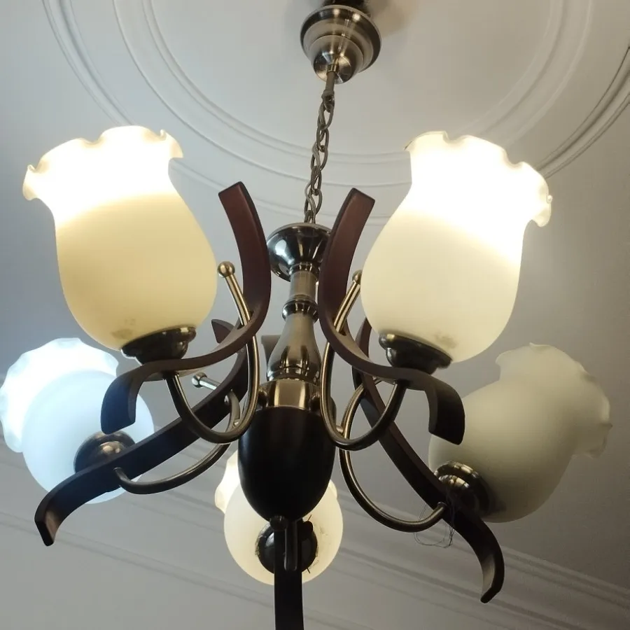 لوستر چوبی و فلزی