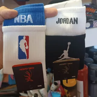 جوراب ساقدار دولبه کش