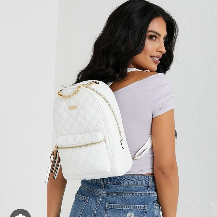 کوله پشتی زنانه