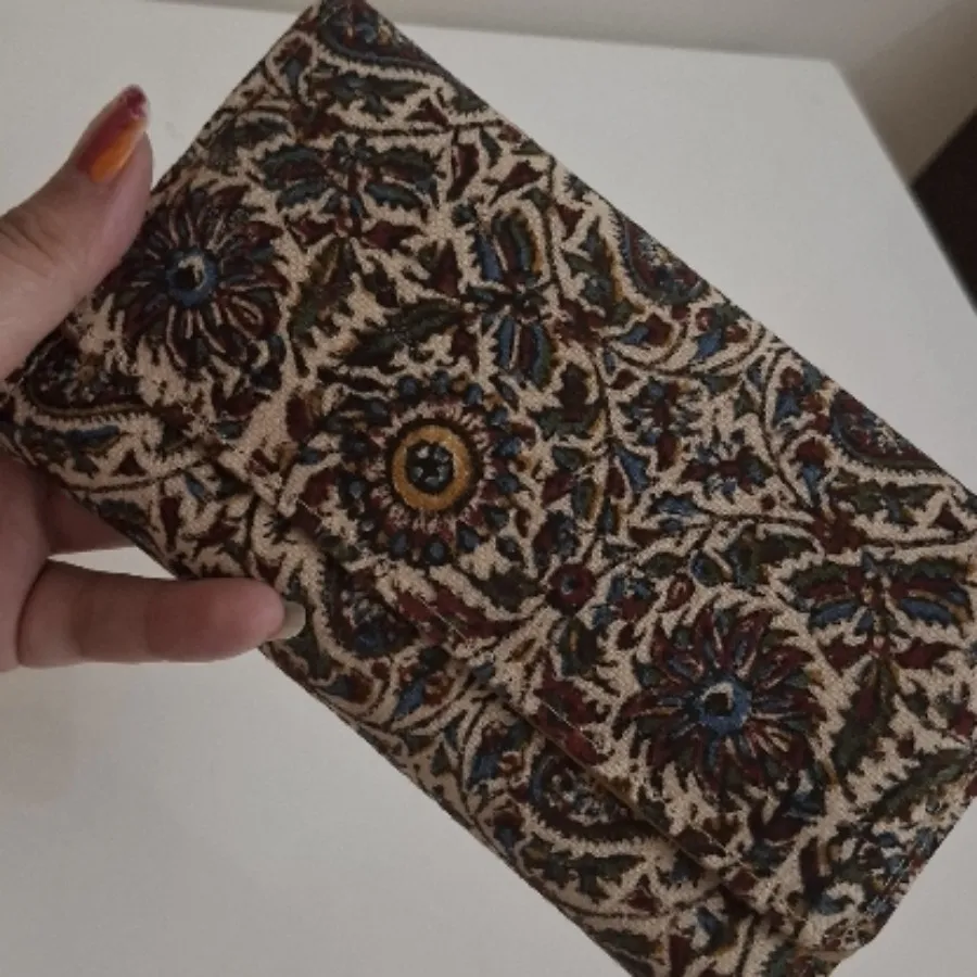 کیف پول زنانه