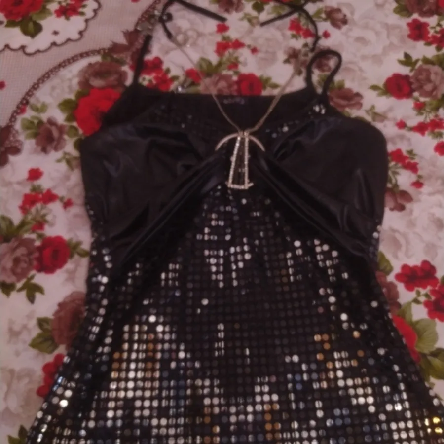 تاپ مجلسی زنانه