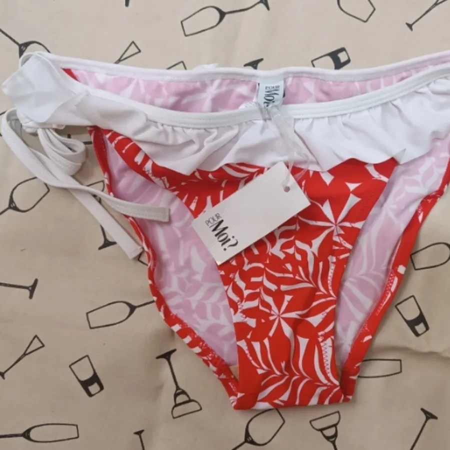 بیکینی گره ای