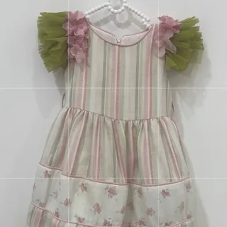 لباس  بچگانه ترک