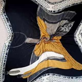 روسری قواره بلند