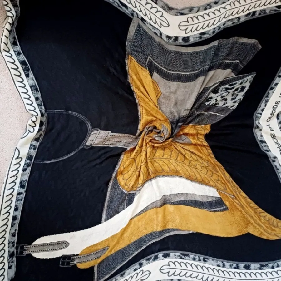 روسری قواره بلند