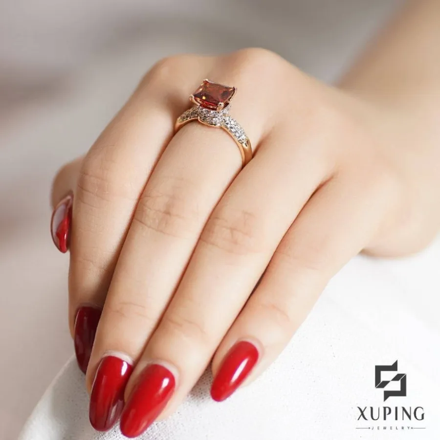 انگشتر جواهری