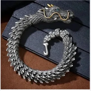 دستبند اژدهای خفن