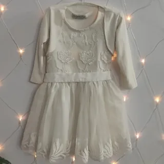 پیراهن دخترانه