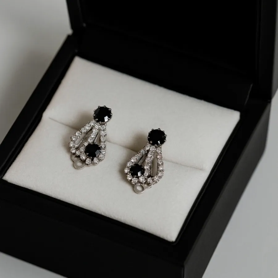 گوشواره سلطنتی نگین