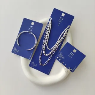 گردنبند و بنگل و گوشواره