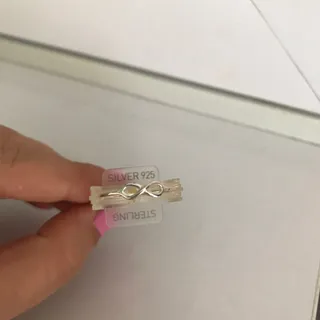 انگشتر نقره