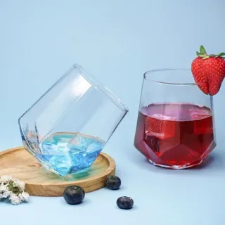 لیوان نورسان