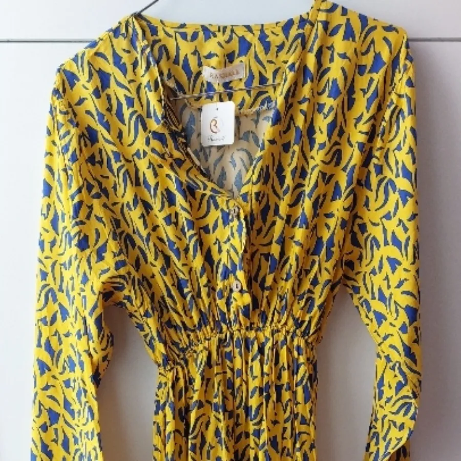 پیراهن بلند