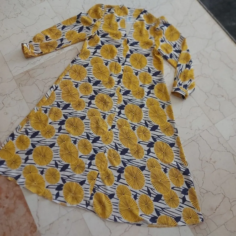 مانتو یا پیراهن