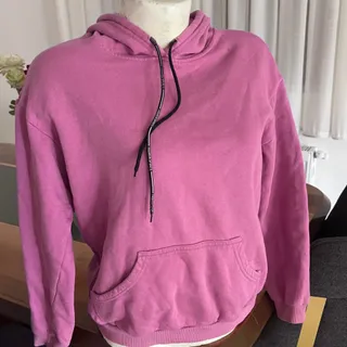 هودی کلاهدار