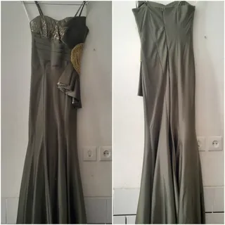 لباس مجلسی دکلته زنانه