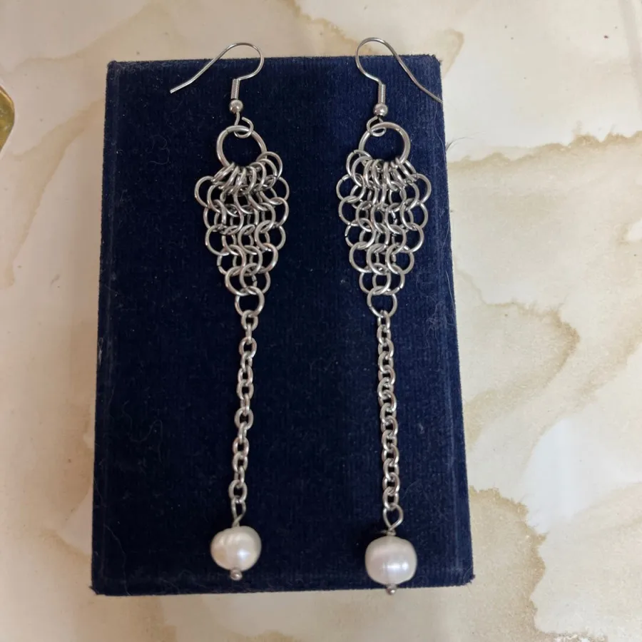 گوشواره و دستبند استیل