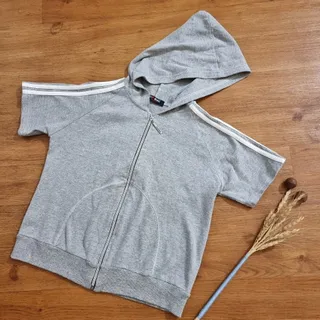 بلوز کلاهدار دخترونه