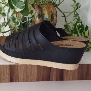 دمپایی با لژ 5سانت