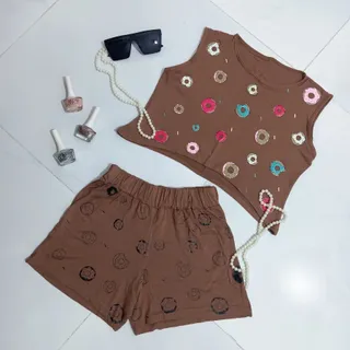 ست کراپ و شورتک طرح دونات