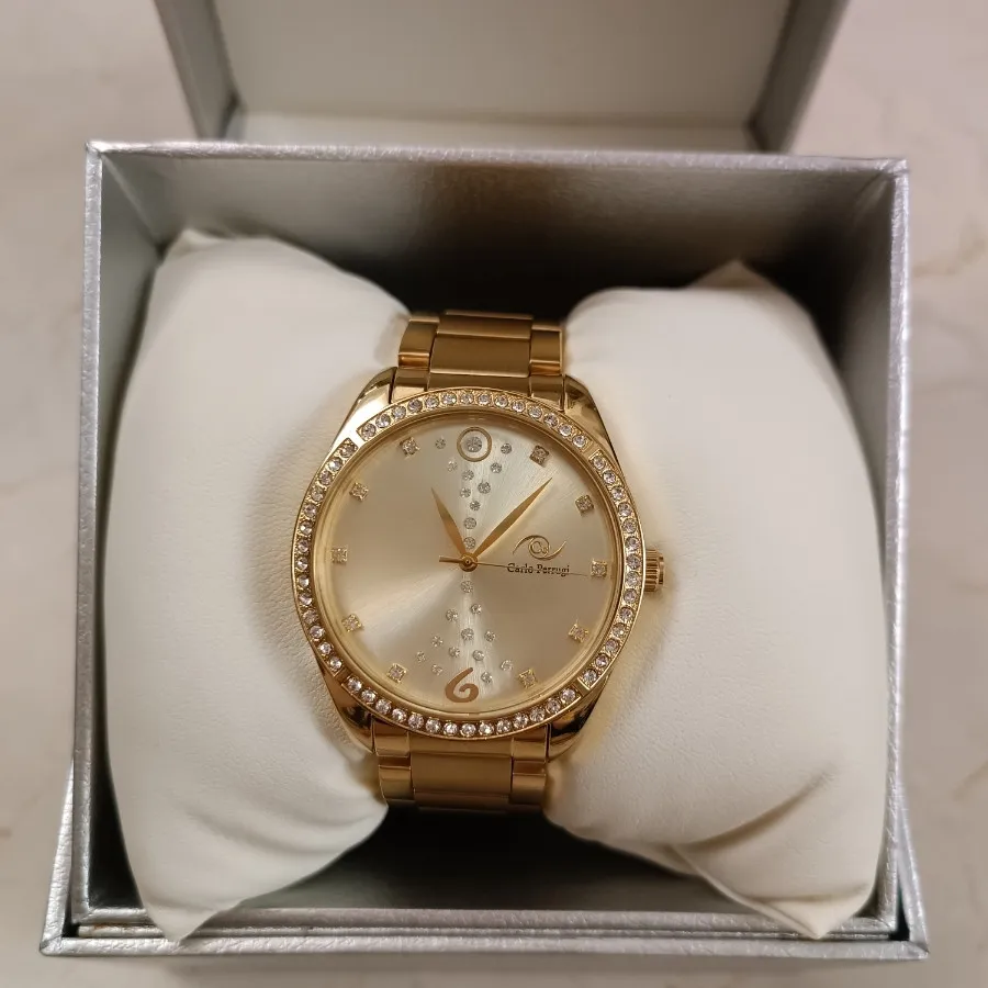 ساعت مچی زنانه کارلو پروج
