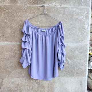 شومیز یقه قایقی