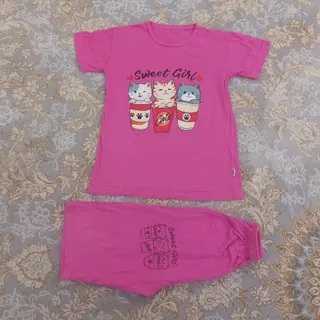 لباس بچگانه