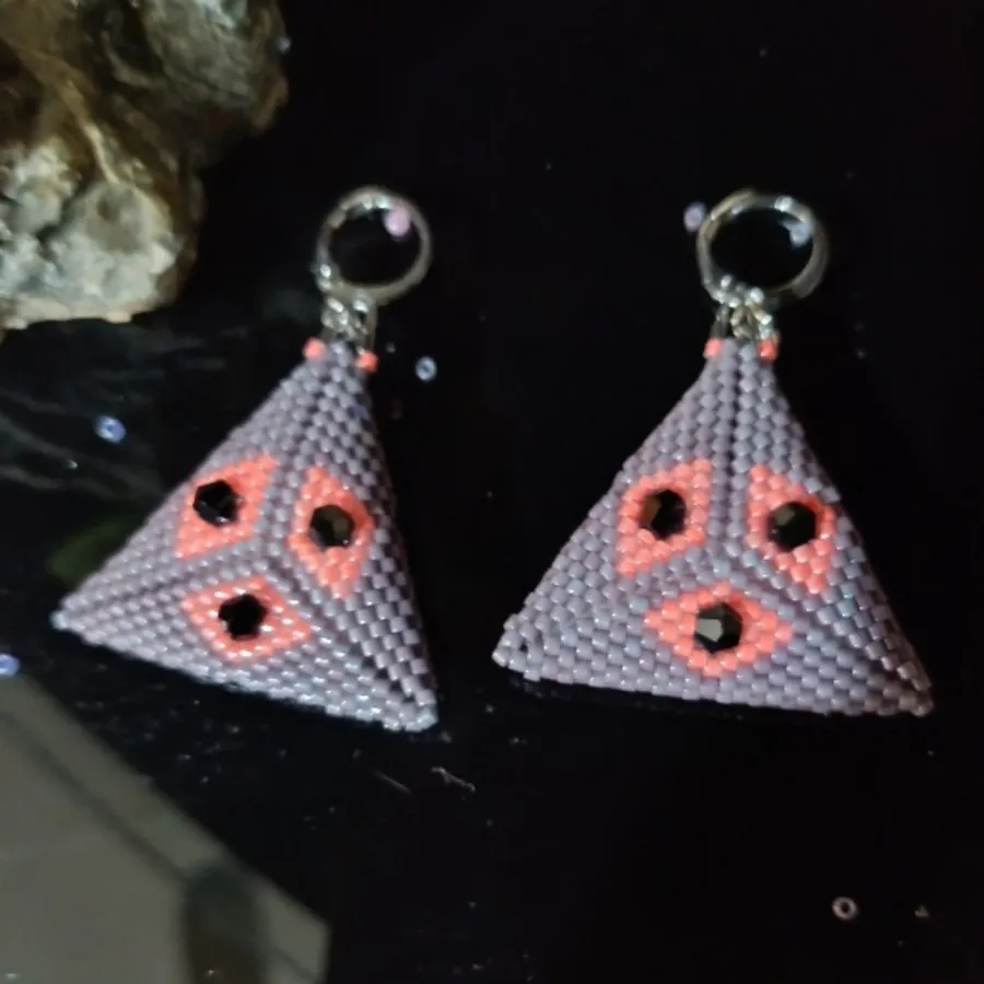 گوشواره میوکی