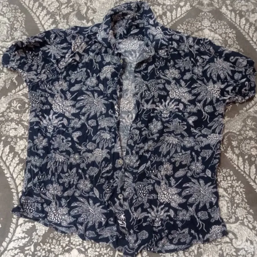 پیراهن مردانه